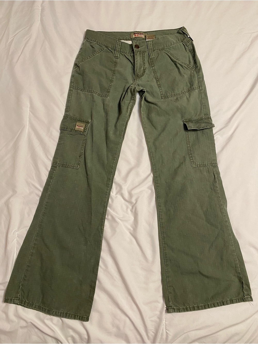 2000’s Bongo GI Jeans Woman’s Olive Green Cargo Flared Jeans